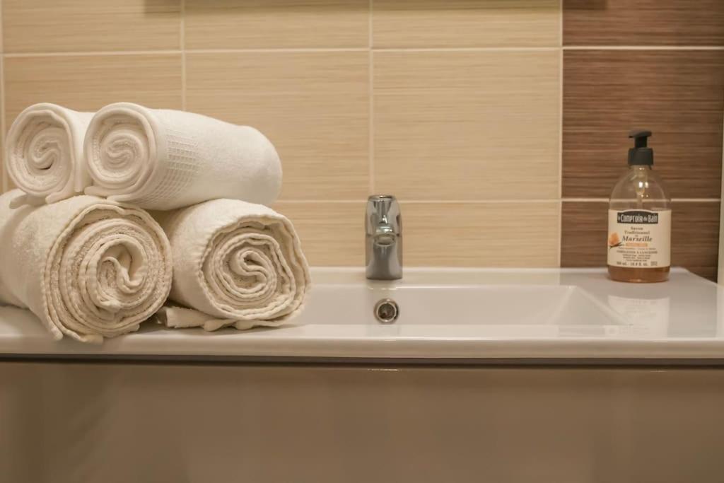 Logement Centre Ville De Reims - Commerces - Wifi מראה חיצוני תמונה